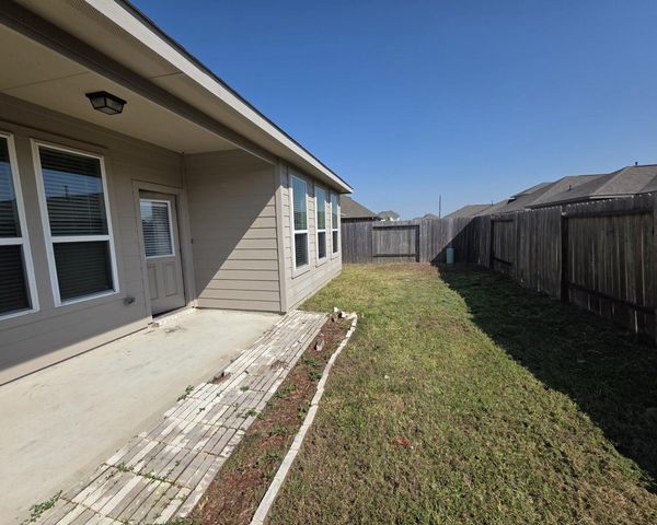 10401 Birch Peak Drive, Rosharon, TX 77583