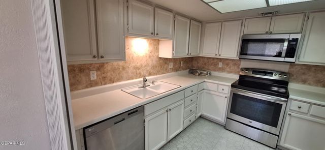 6617 Dawn Drive C, El Paso, TX 79912