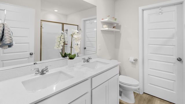 304 Razzle Dr, Smyrna, TN 37167