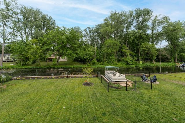 1464 Canal Street, Schoolcraft Twp, MI 49002