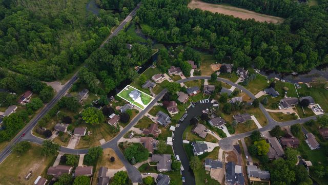 1464 Canal Street, Schoolcraft Twp, MI 49002