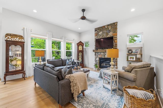 1464 Canal Street, Schoolcraft Twp, MI 49002