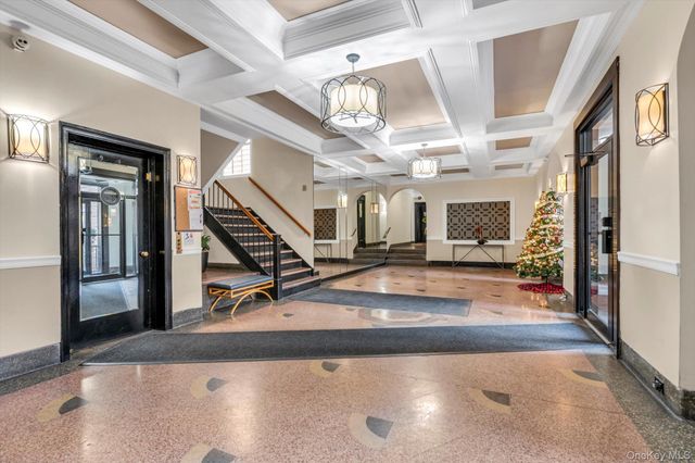 35-24 72nd Street 5G, Jackson Heights, NY 11372