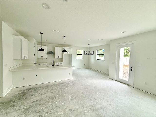 1308 E CARACAS STREET, Tampa, FL 33603