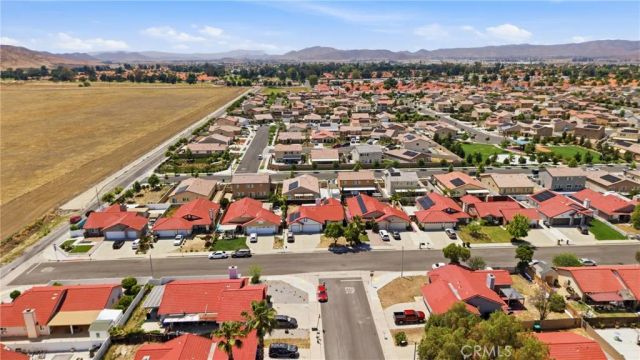 1471 Slate, Hemet, CA 92543
