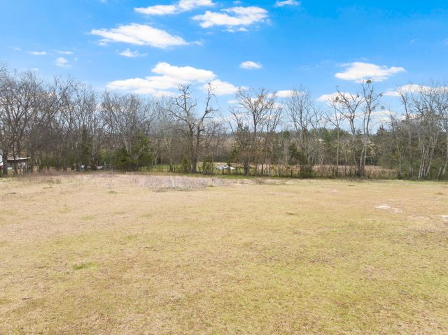 503 FRONT Street, Naples, TX 75568