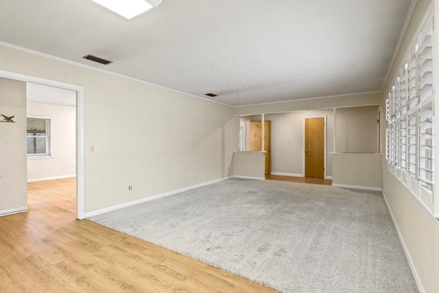 503 FRONT Street, Naples, TX 75568