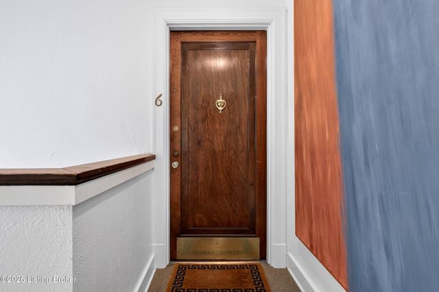 1300 Everett Ave APT 6, Louisville, KY 40204