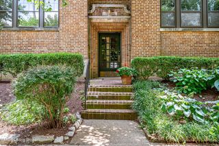 1300 Everett Ave APT 6, Louisville, KY 40204