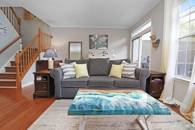 47640 COMER SQ, Sterling, VA 20165