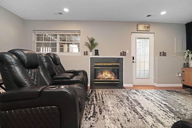 47640 COMER SQ, Sterling, VA 20165