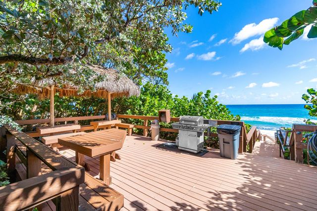 3912 S Ocean Boulevard 612, Highland Beach, FL 33487