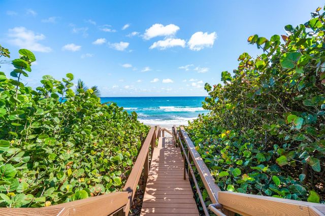 3912 S Ocean Boulevard 612, Highland Beach, FL 33487
