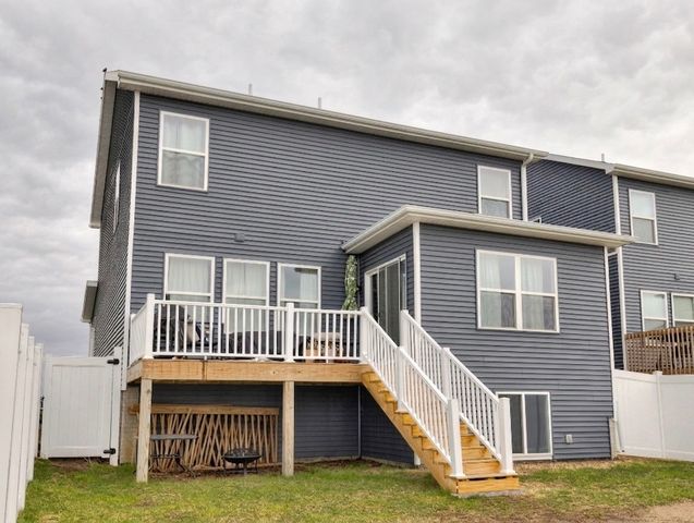 1288 NW Williamsburg Lane, Waukee, IA 50263