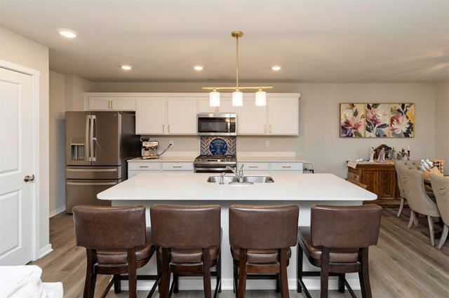 1288 NW Williamsburg Lane, Waukee, IA 50263