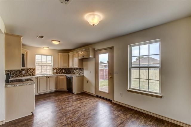 304 Timbercreek Court, Princeton, TX 75407