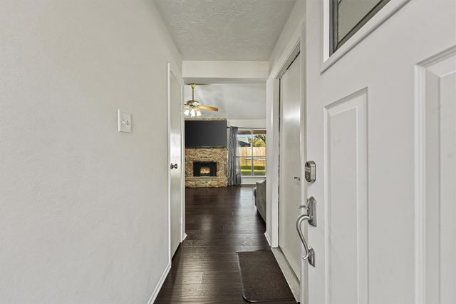 7614 Kite Hill Drive, Houston, TX 77041