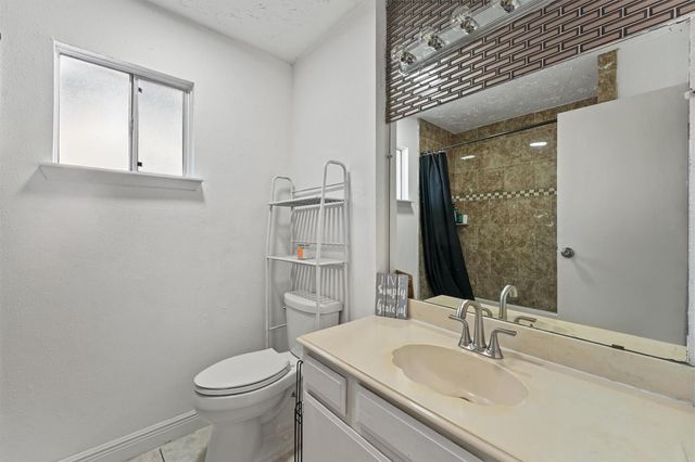 7614 Kite Hill Drive, Houston, TX 77041