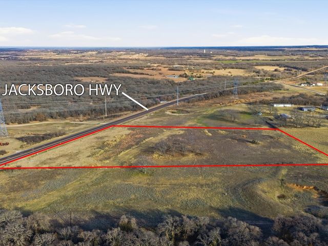 12275 W Hwy 199 W, Poolville, TX 76487