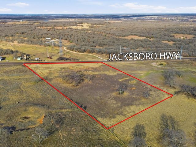12275 W Hwy 199 W, Poolville, TX 76487