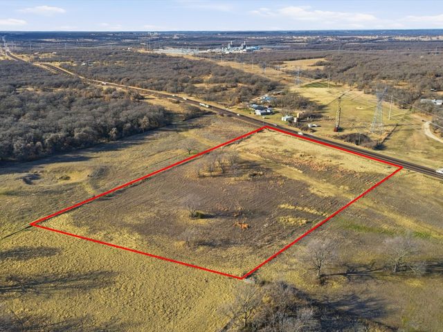 12275 W Hwy 199 W, Poolville, TX 76487