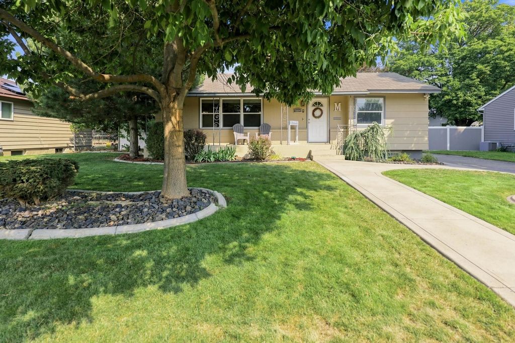 5804 N Audubon St, Spokane, WA 99205 photo 1