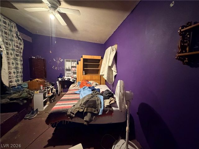 1081 South Comstock Circle, Pahrump, NV 89048