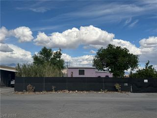 1081 South Comstock Circle, Pahrump, NV 89048