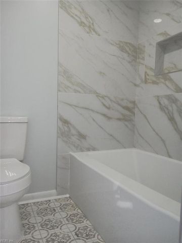 3201 Jean CT, Chesapeake, VA 23323