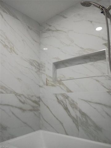 3201 Jean CT, Chesapeake, VA 23323