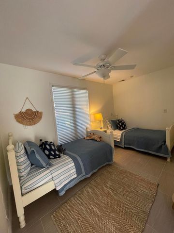 505 Center Street, Mount Pleasant, SC 29464