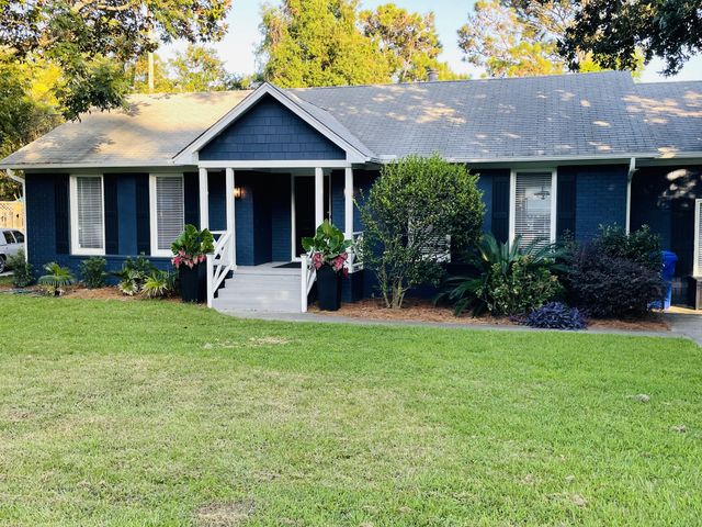 505 Center Street, Mount Pleasant, SC 29464