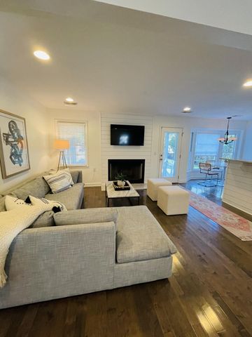 505 Center Street, Mount Pleasant, SC 29464