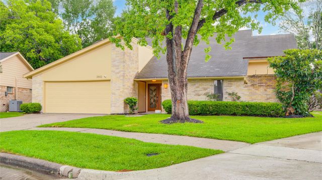 3811 Lamplighter Circle, Missouri City, TX 77459