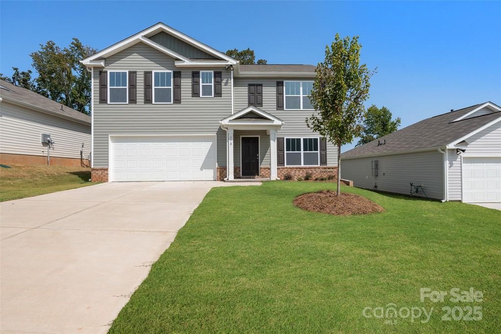 225 Callie River Court, Clyde, NC 28721