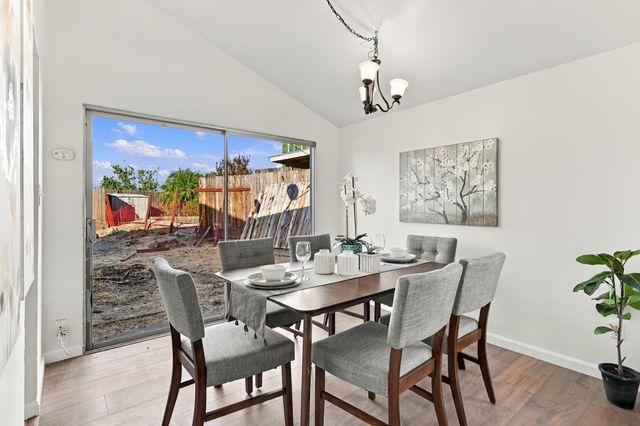 7755 Envoy Way, Citrus Heights, CA 95610