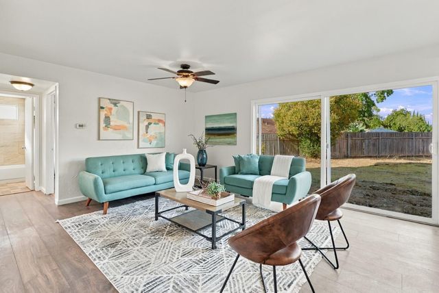 7755 Envoy Way, Citrus Heights, CA 95610