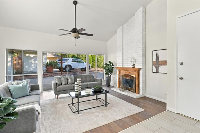 7755 Envoy Way, Citrus Heights, CA 95610