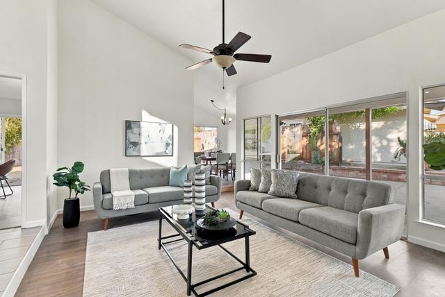 7755 Envoy Way, Citrus Heights, CA 95610