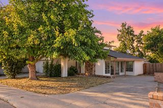 7755 Envoy Way, Citrus Heights, CA 95610