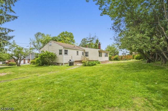 138 Wortendyke Ave, Emerson Boro, NJ 07630