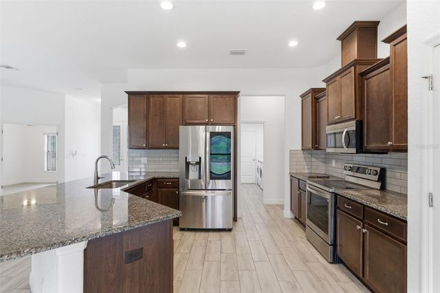 11240 MARVELWOOD ROAD, Weeki Wachee, FL 34614