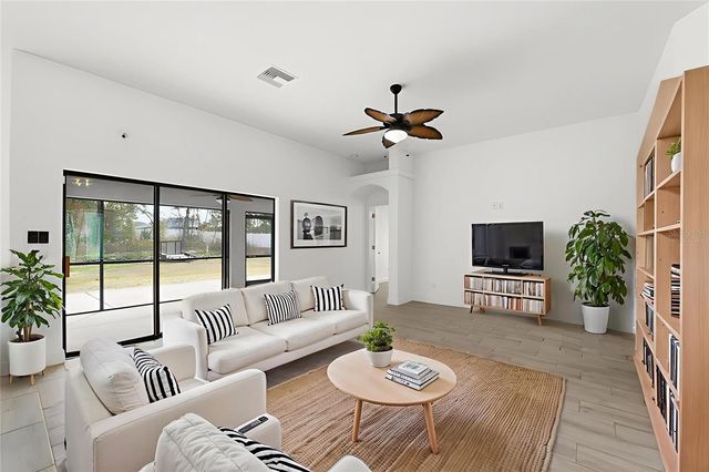 11240 MARVELWOOD ROAD, Weeki Wachee, FL 34614