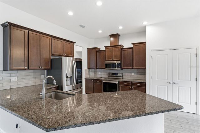 11240 MARVELWOOD ROAD, Weeki Wachee, FL 34614