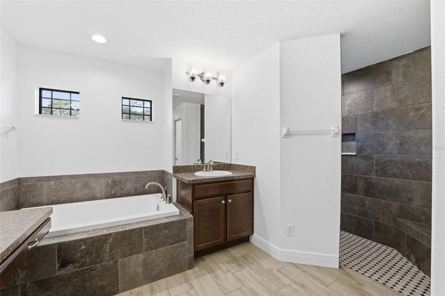 11240 MARVELWOOD ROAD, Weeki Wachee, FL 34614