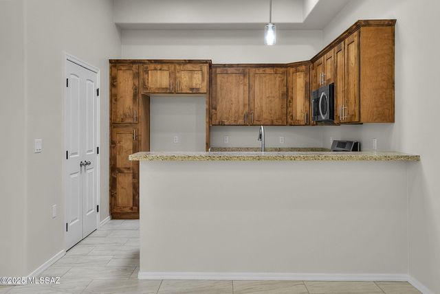 1603 Golden Gate Way, Tubac, AZ 85646