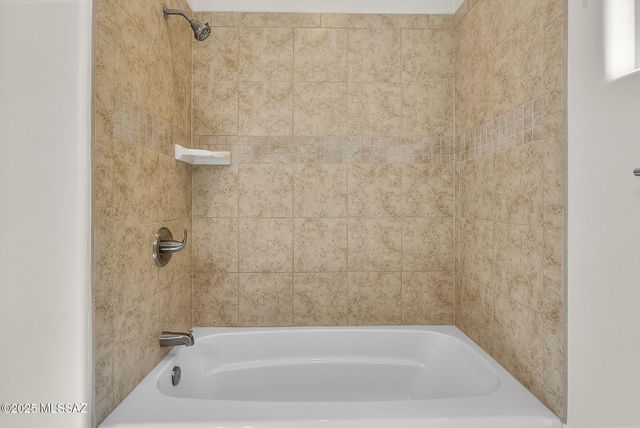 1603 Golden Gate Way, Tubac, AZ 85646