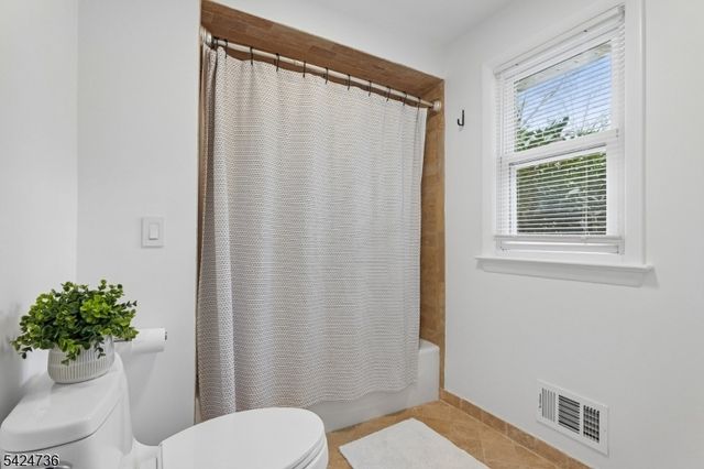 1485 Force Dr, Mountainside Boro, NJ 07092