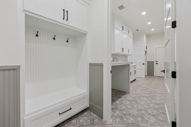 10209 Linkwood Drive, Dallas, TX 75238