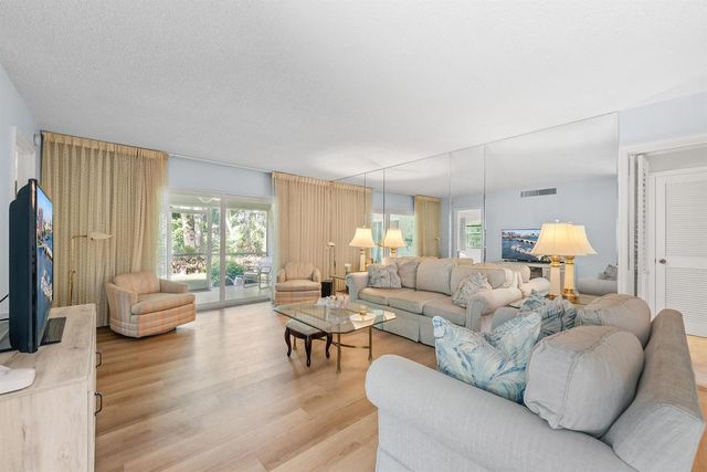 1262 N Sugar Sands Boulevard 126, Singer Island, FL 33404